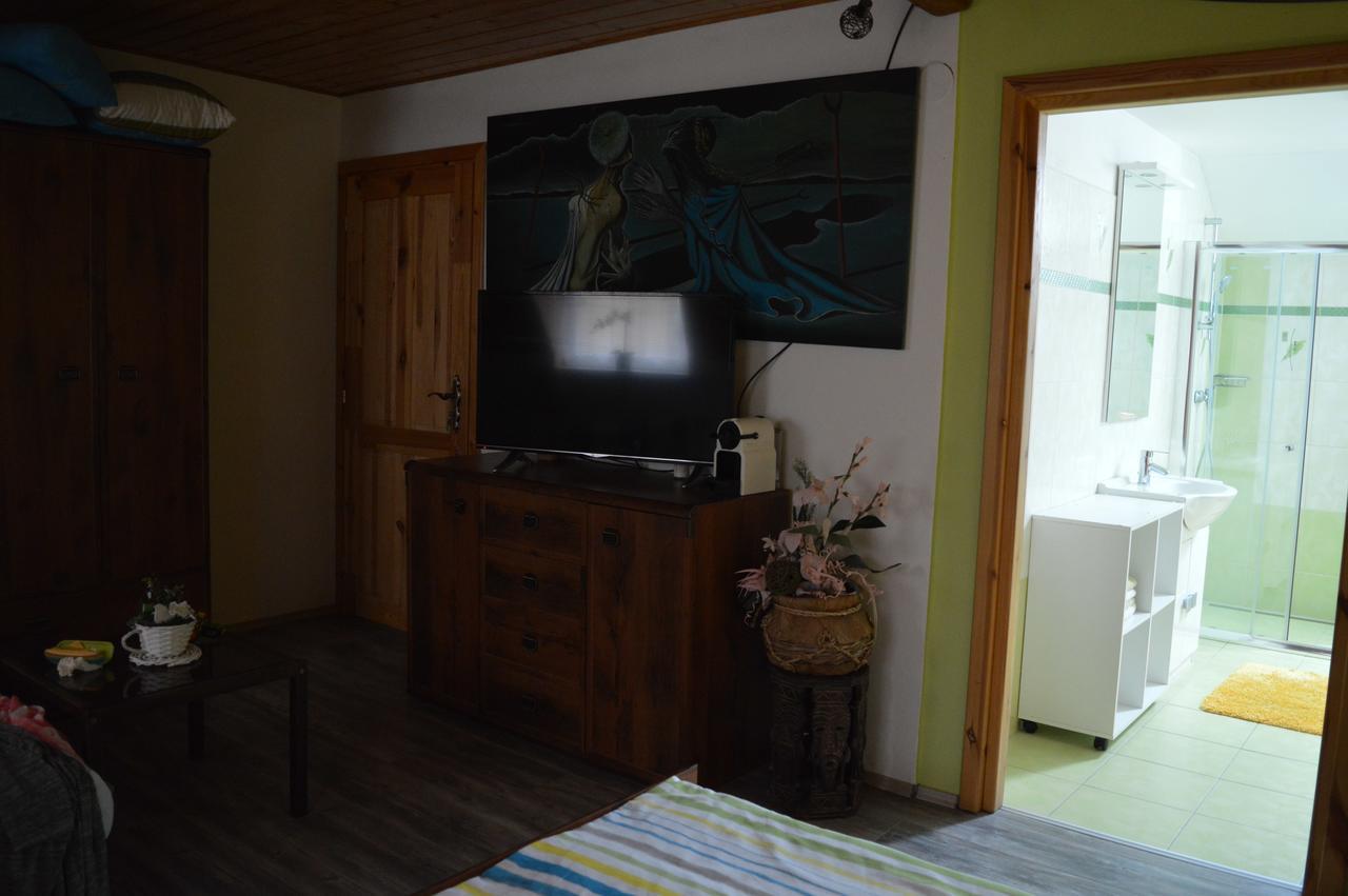Guest House Hakluv Mlyn Hrabetice  Экстерьер фото