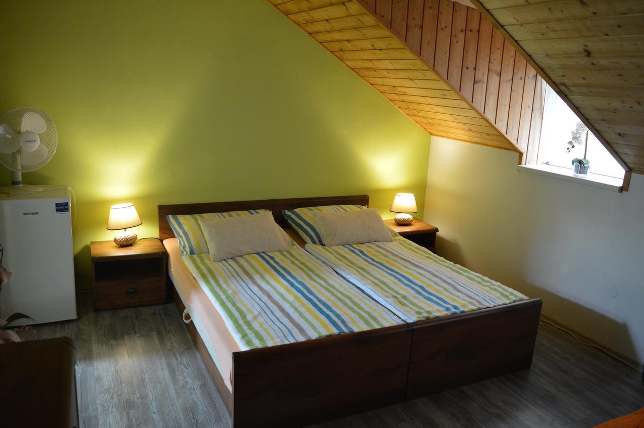 Guest House Hakluv Mlyn Hrabetice  Экстерьер фото